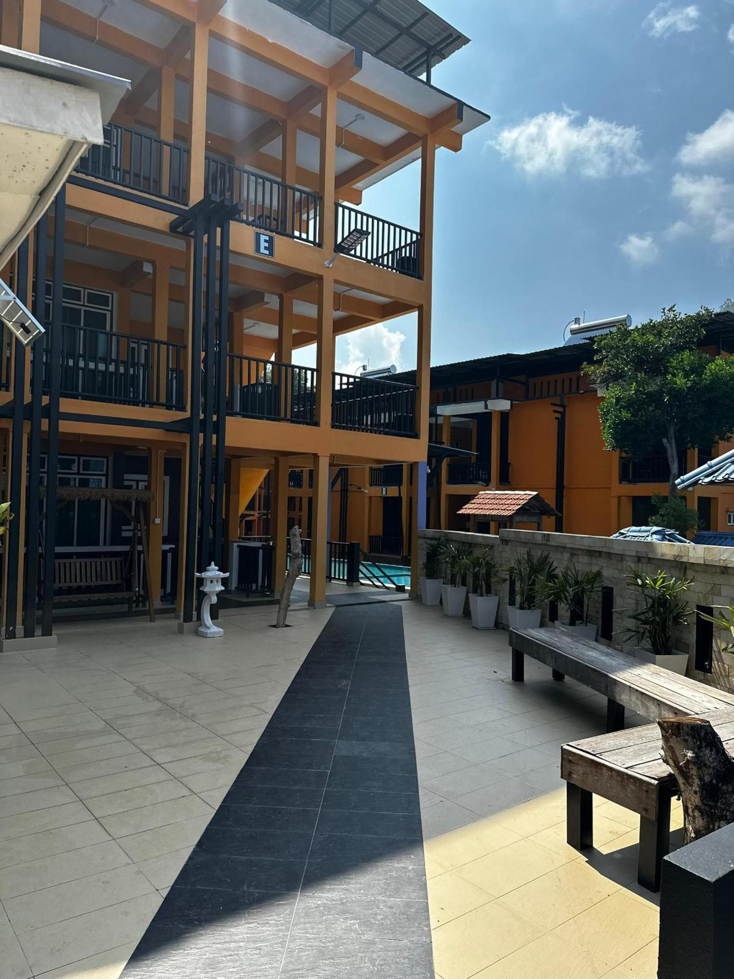 Shari-La Perhentian Island Resort Kampong Pasir Panjang  Kültér fotó