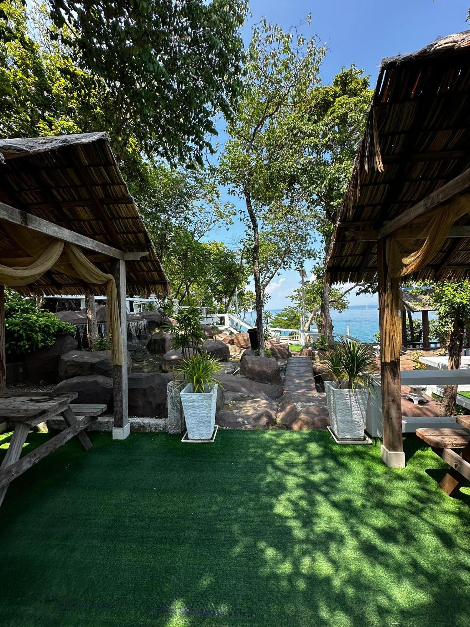 Shari-La Perhentian Island Resort Kampong Pasir Panjang  Kültér fotó